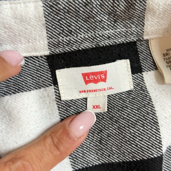 💕Cute flannel 💕 - Picture 5 of 6